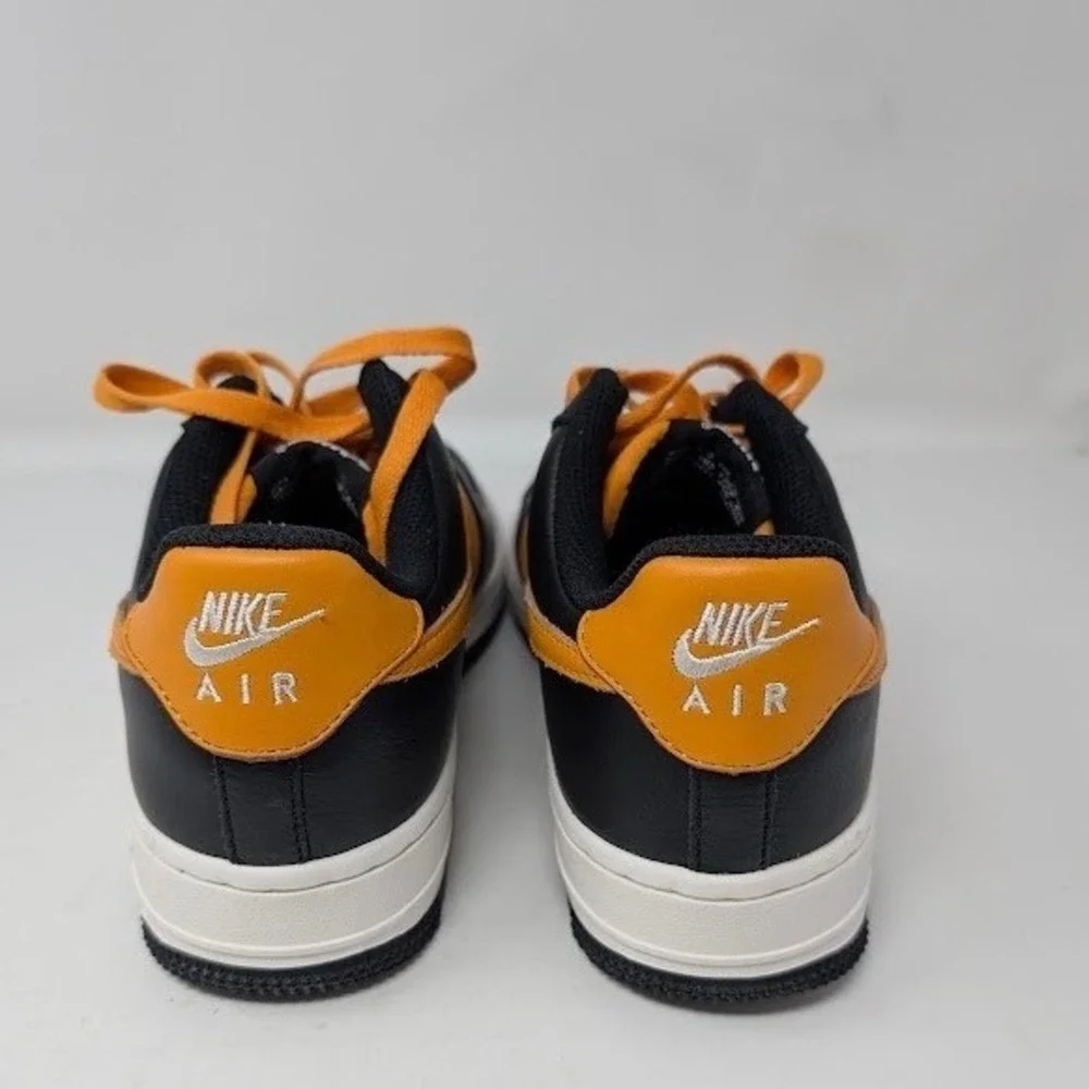 Nike‎ Air Force 1 Low Women's sz 7 black and orange Sneakers